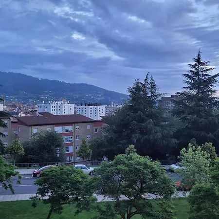 Apartmán Con Cocina Abierta Y Vistas Verdes *