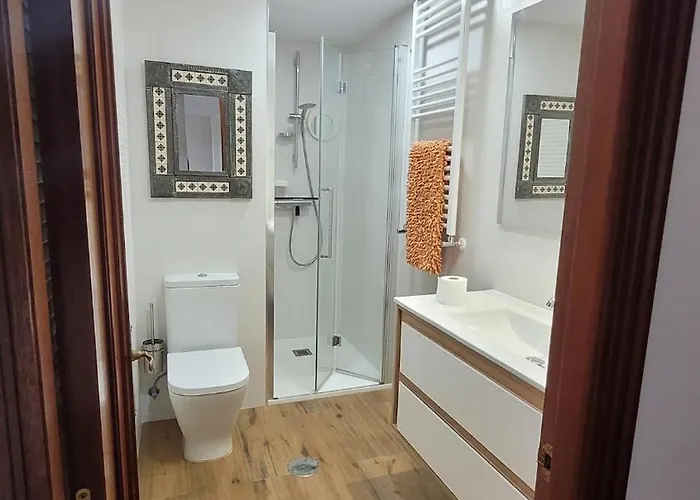 Con Cocina Abierta Y Vistas Verdes Appartement